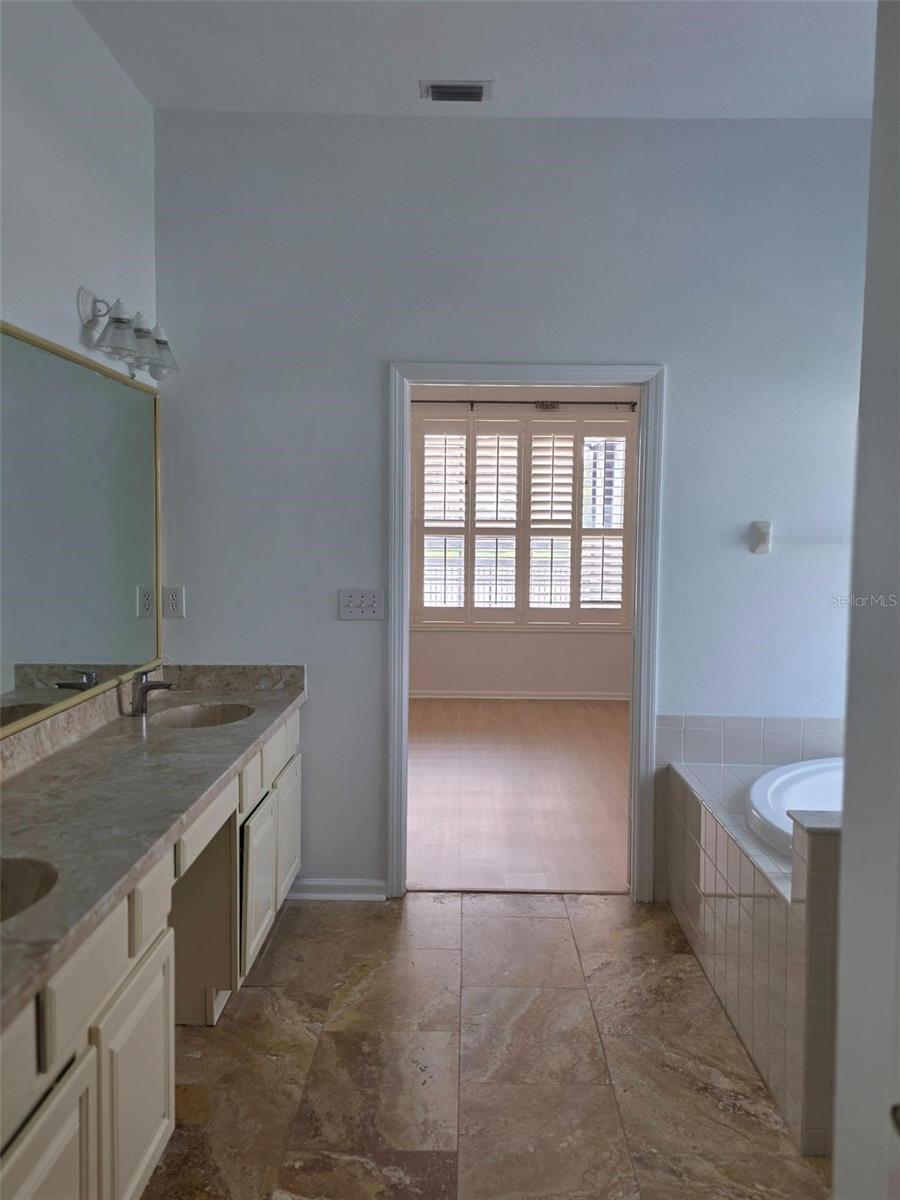 Image 34 of 43 For 19111 Fern Meadow Loop