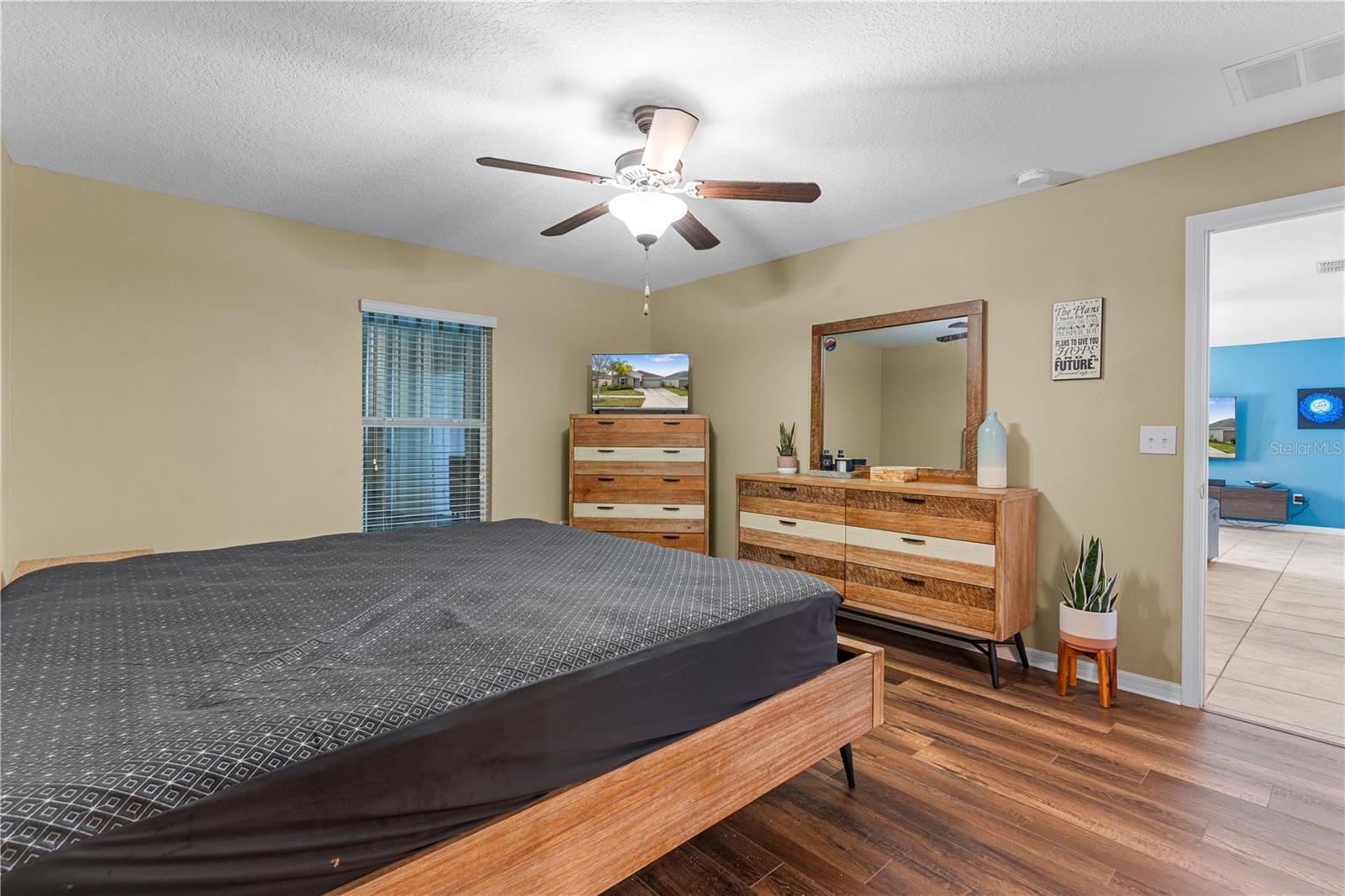 Image 21 of 48 For 17110 White Mangrove Drive