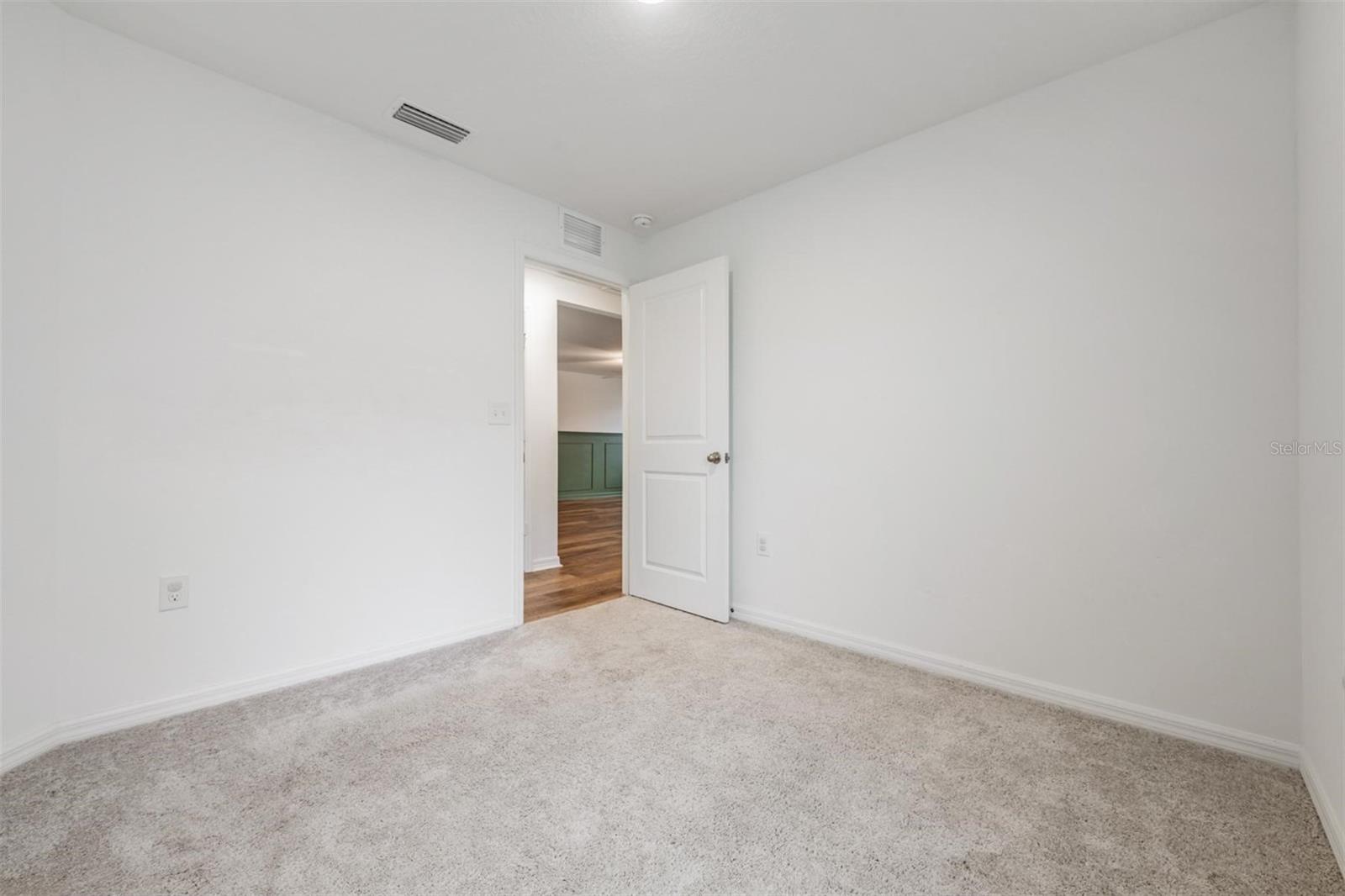 Image 19 of 31 For 29159 Fedora Circle