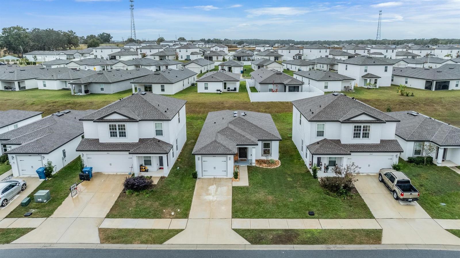 Image 26 of 31 For 29159 Fedora Circle