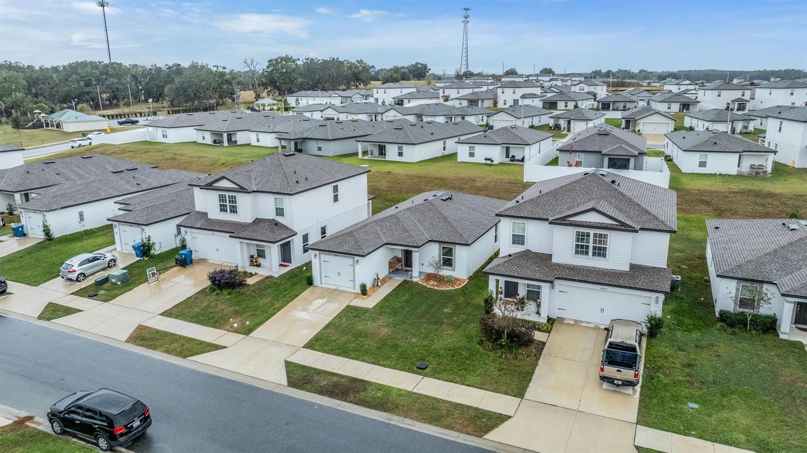 Image 27 of 31 For 29159 Fedora Circle