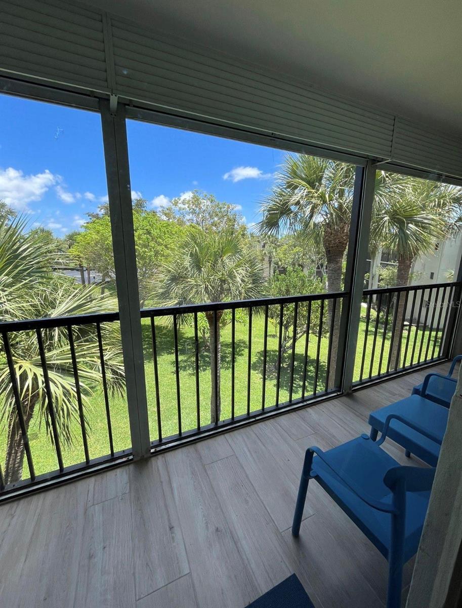 Image 7 of 13 For 5130 Las Verdes Circle 305