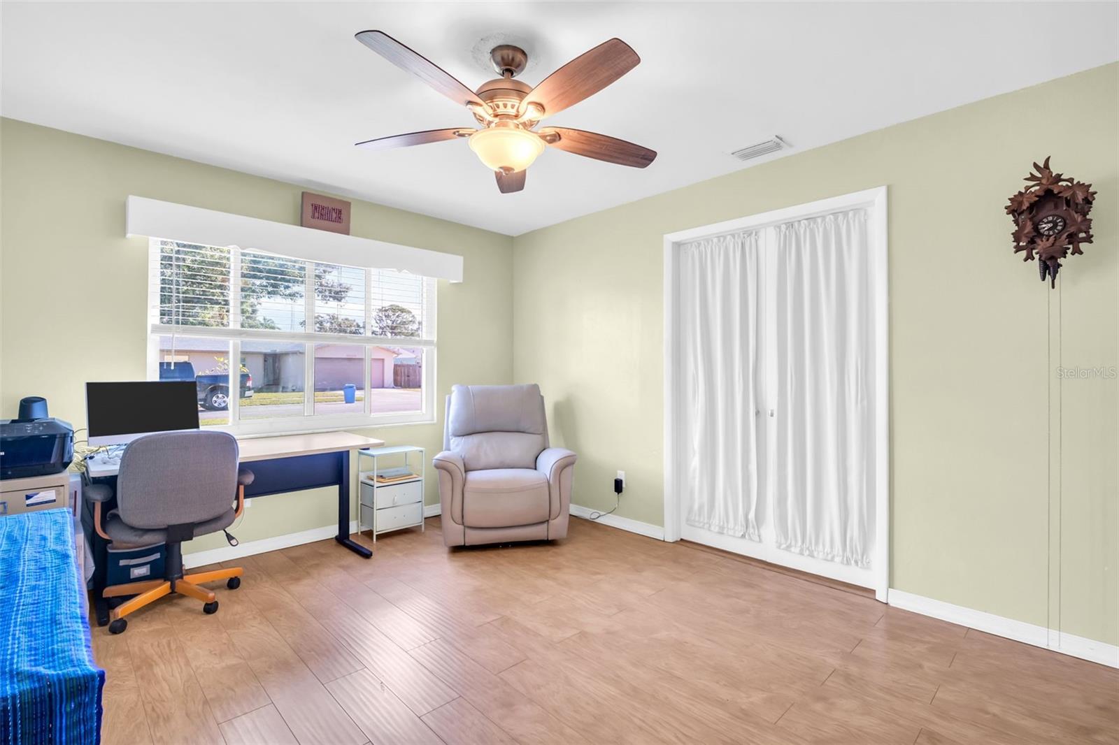 Image 21 of 36 For 6494 59th Court N