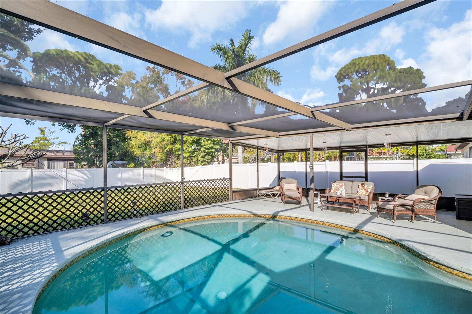 Image 25 of 36 For 6494 59th Court N