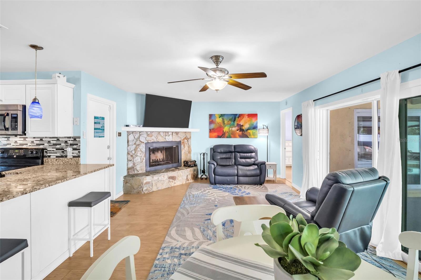 Image 4 of 36 For 6494 59th Court N