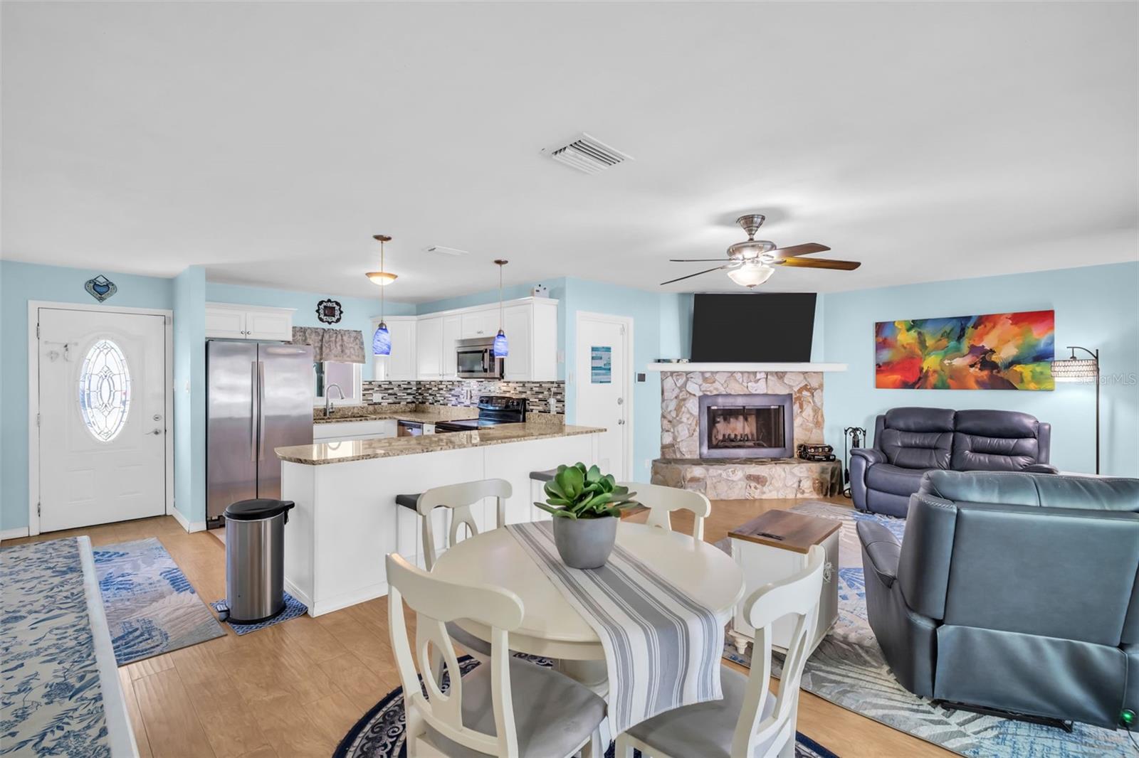 Image 5 of 36 For 6494 59th Court N