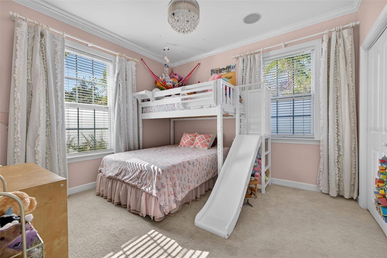 Image 24 of 52 For 3117 Euclid Avenue