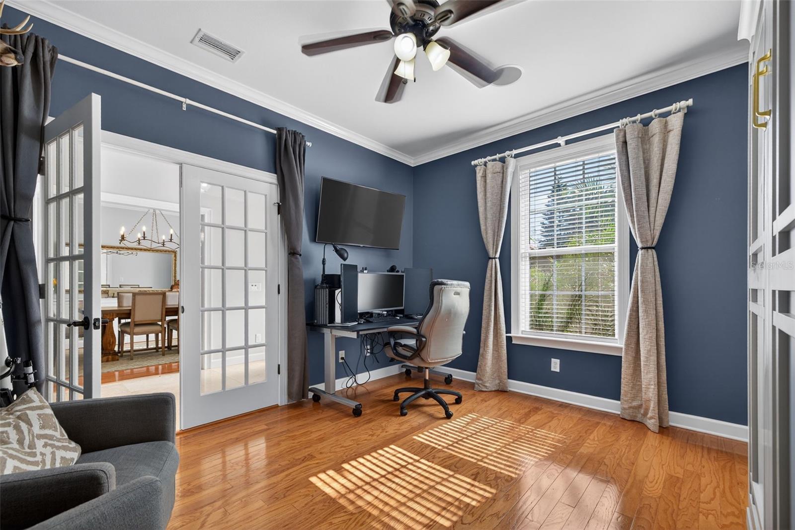 Image 27 of 52 For 3117 Euclid Avenue