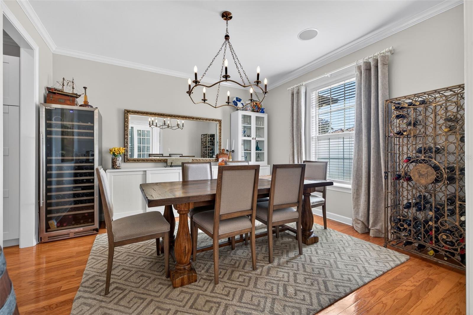 Image 3 of 52 For 3117 Euclid Avenue