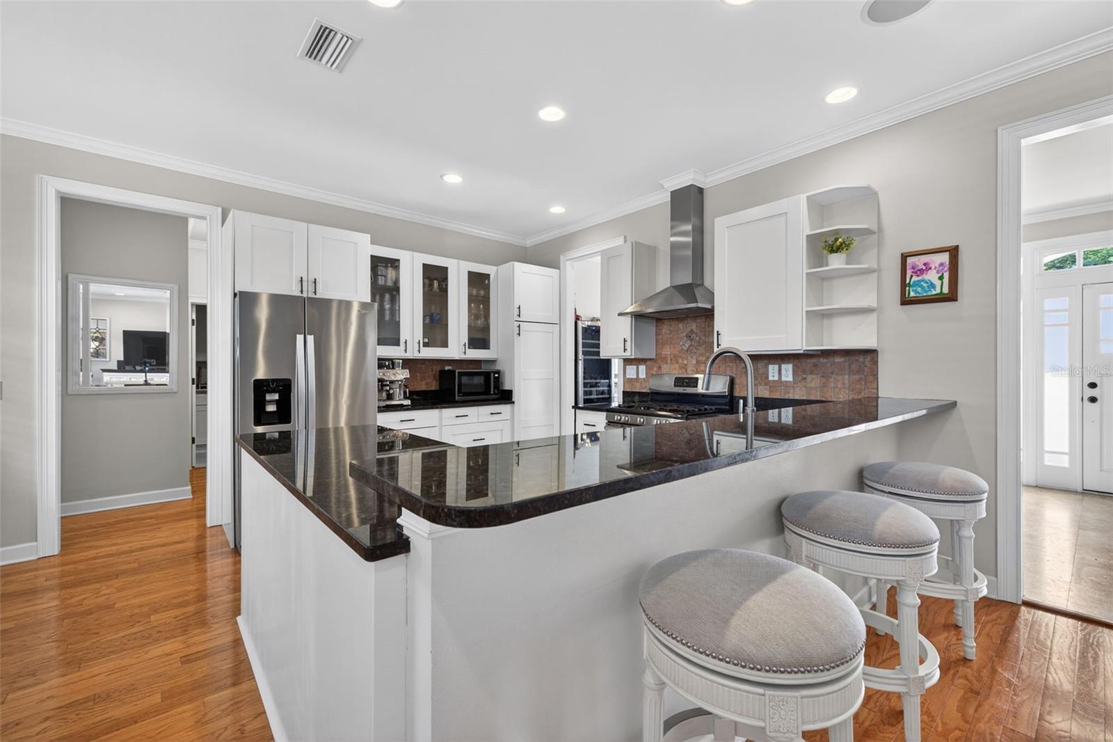 Image 4 of 52 For 3117 Euclid Avenue