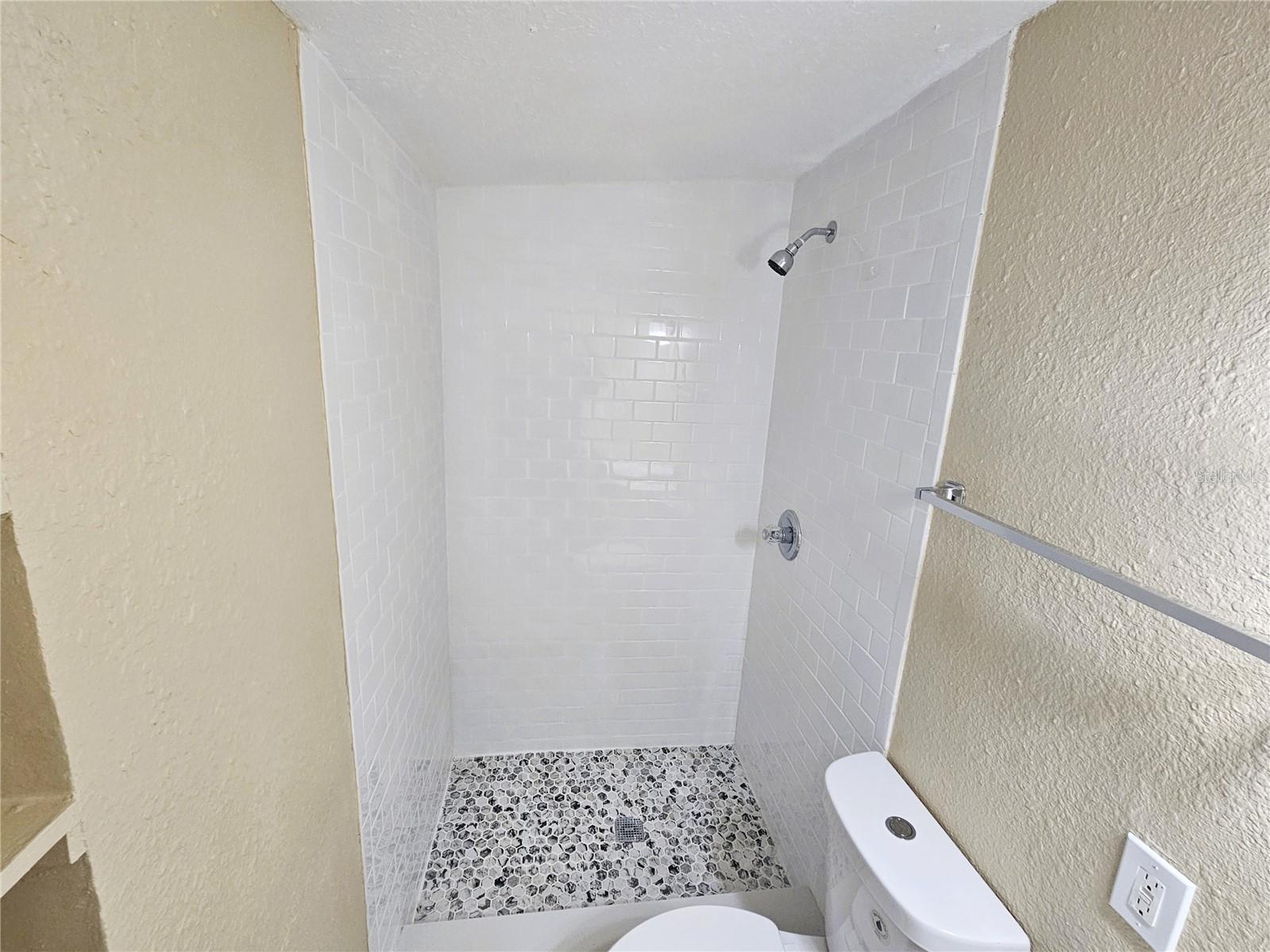 Image 27 of 30 For 4431 Atwater Drive A