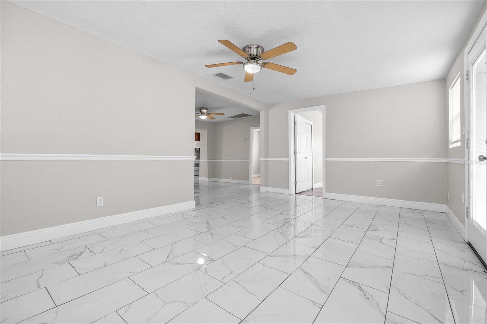 Image 10 of 54 For 440 L B Brown Avenue