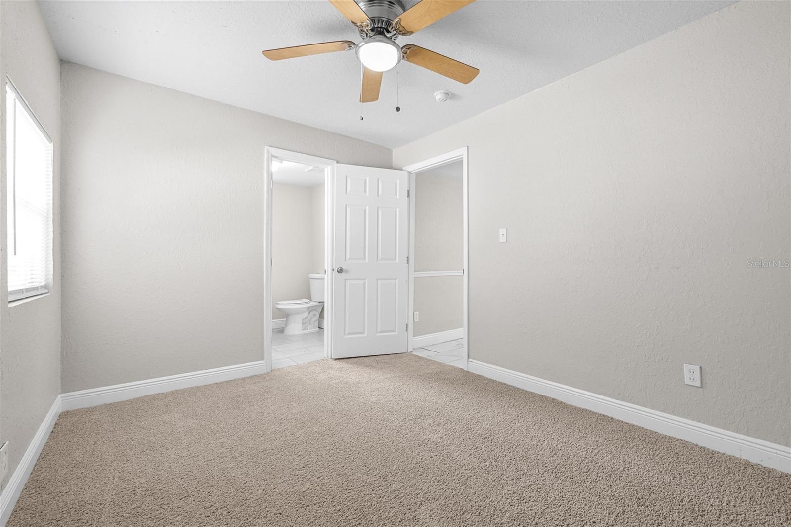 Image 22 of 54 For 440 L B Brown Avenue