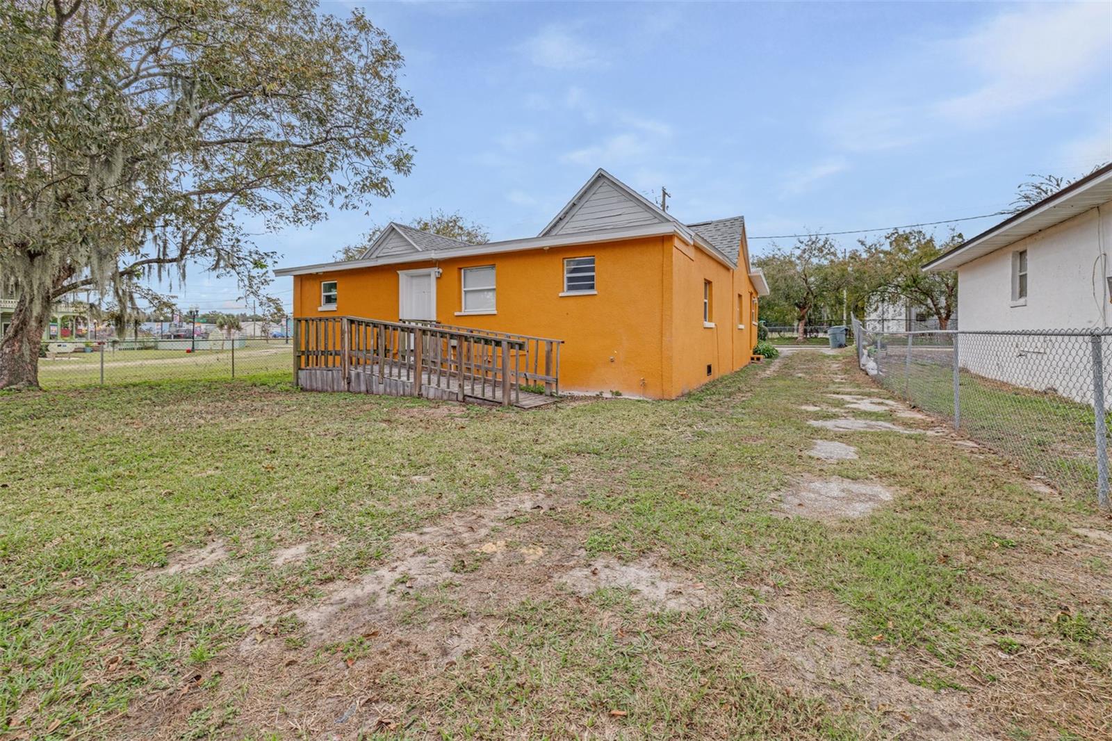 Image 34 of 54 For 440 L B Brown Avenue