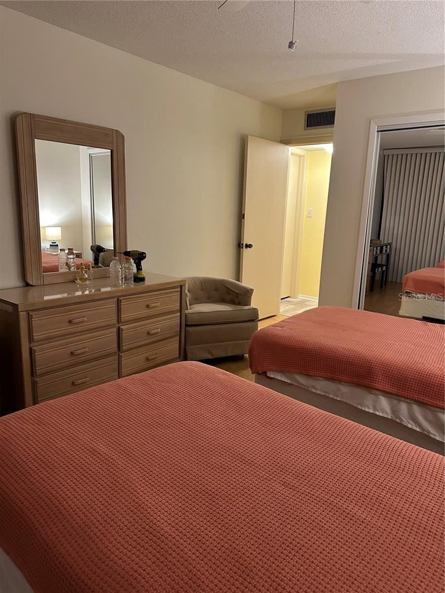 Image 17 of 28 For 500 Osceola Avenue 403