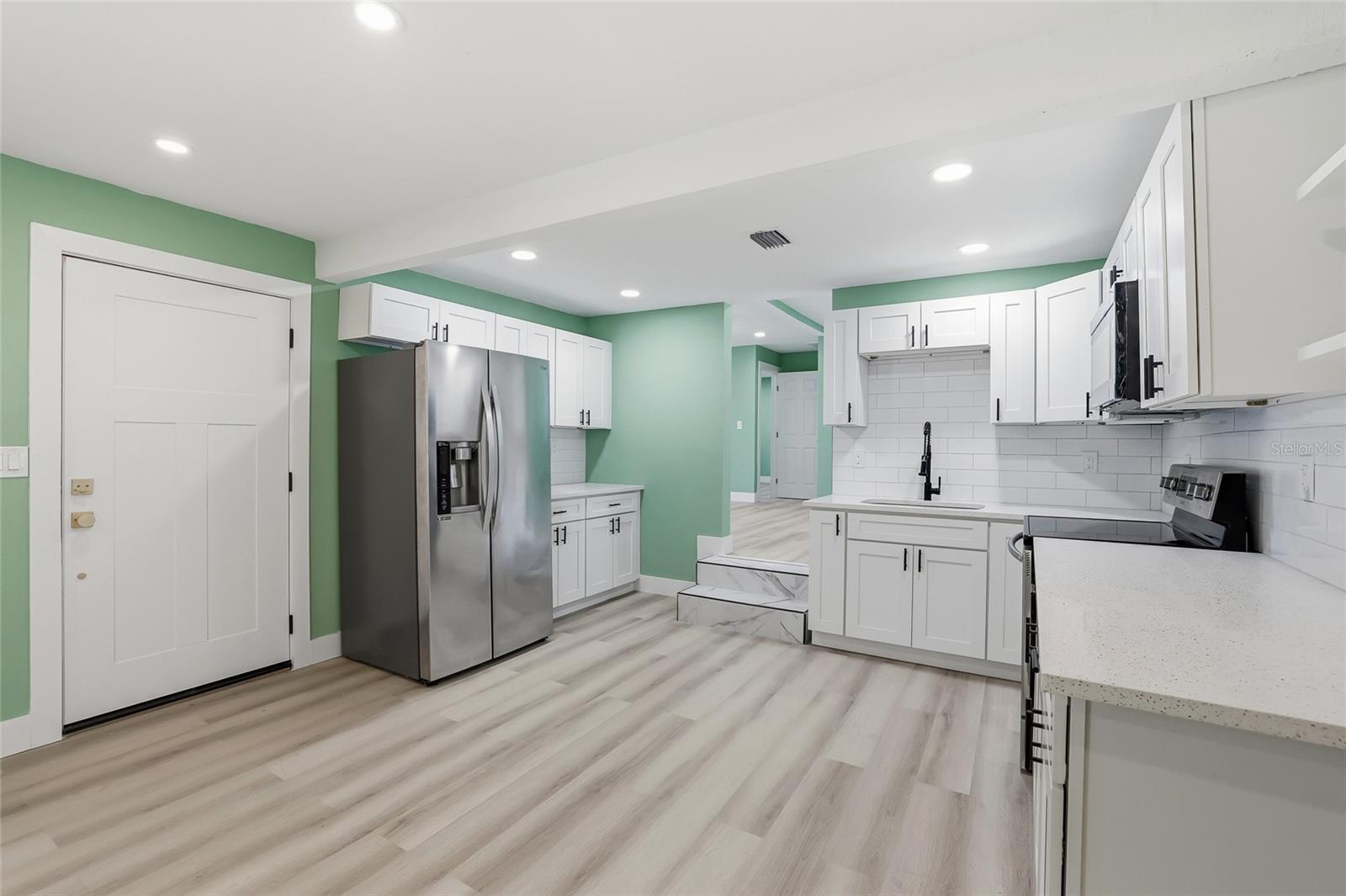 Image 18 of 41 For 12313 Taliaferro Avenue