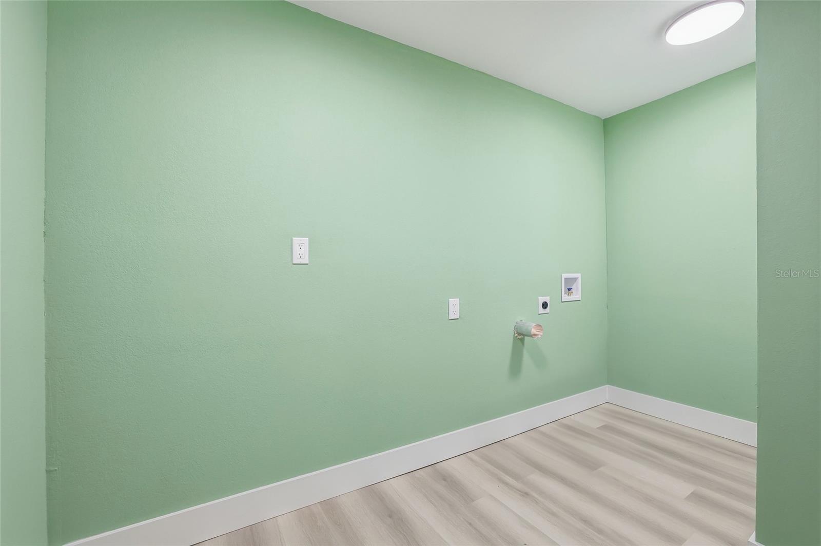 Image 35 of 41 For 12313 Taliaferro Avenue