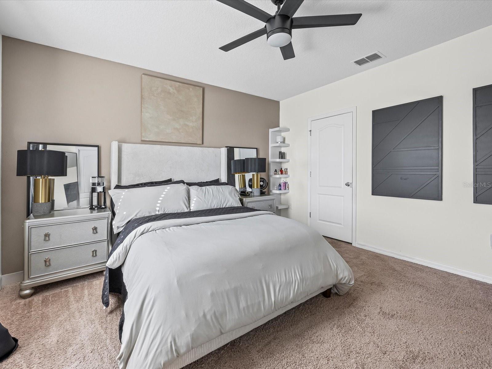 Image 17 of 21 For 347 Arbor Lakes Drive