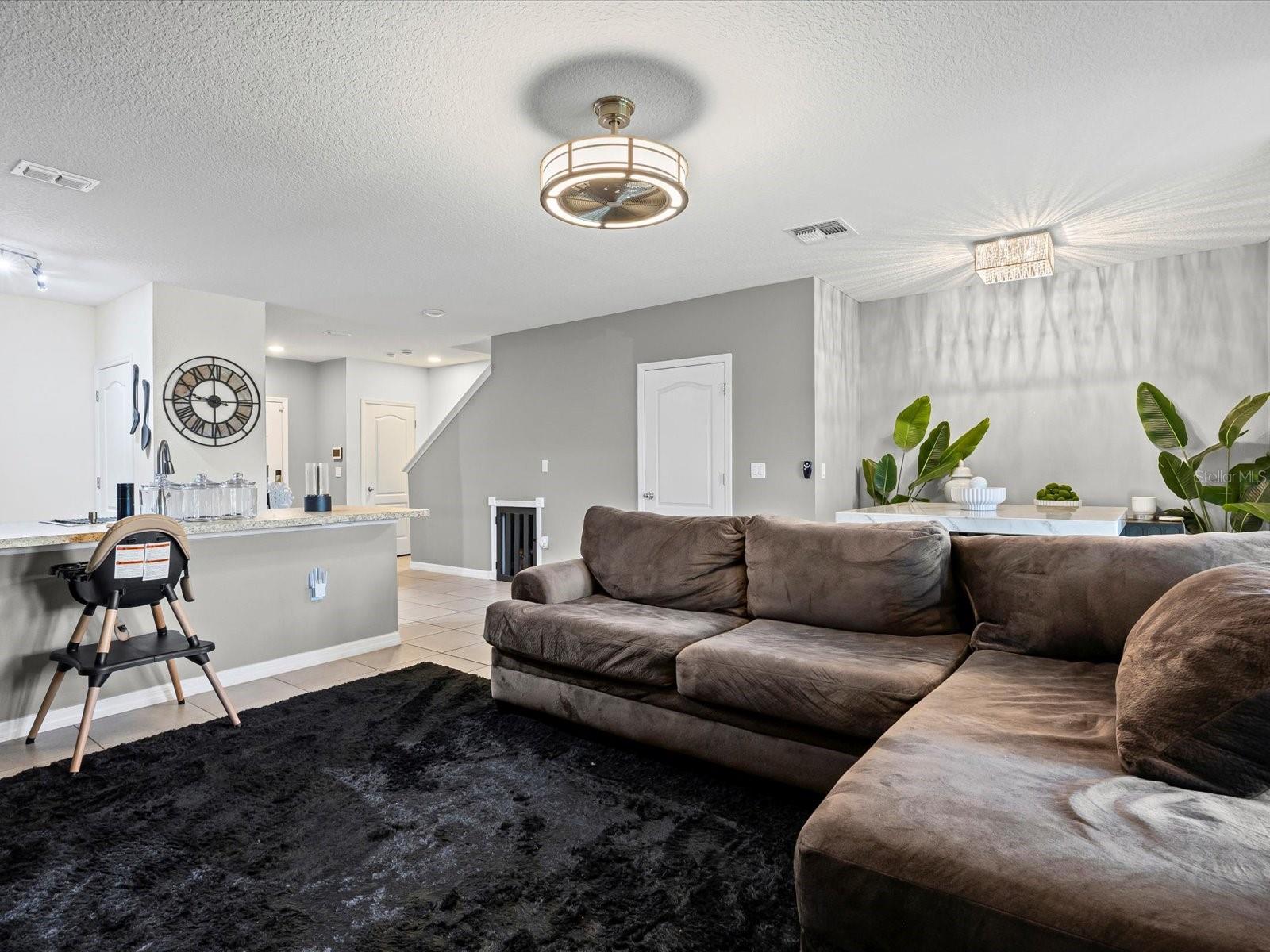 Image 3 of 21 For 347 Arbor Lakes Drive