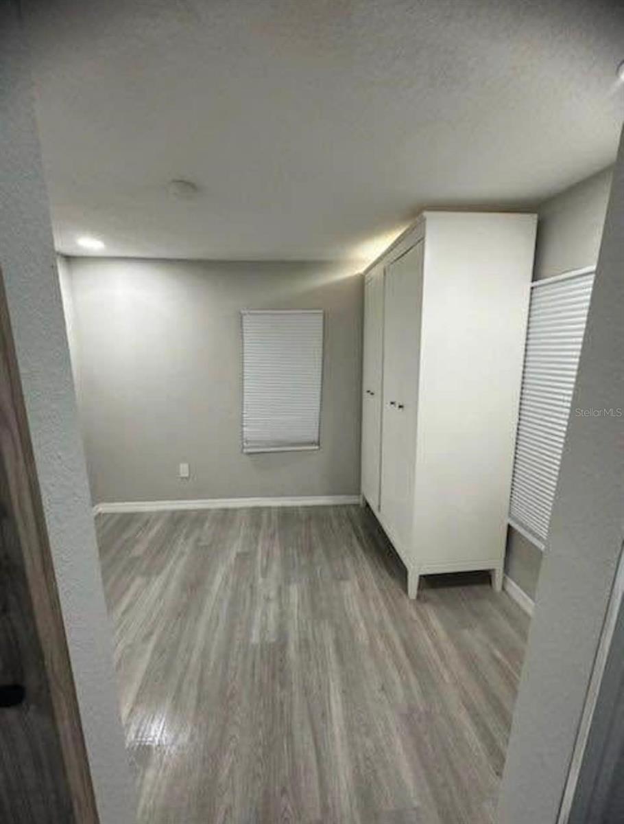 Image 4 of 6 For 5303 34th Street