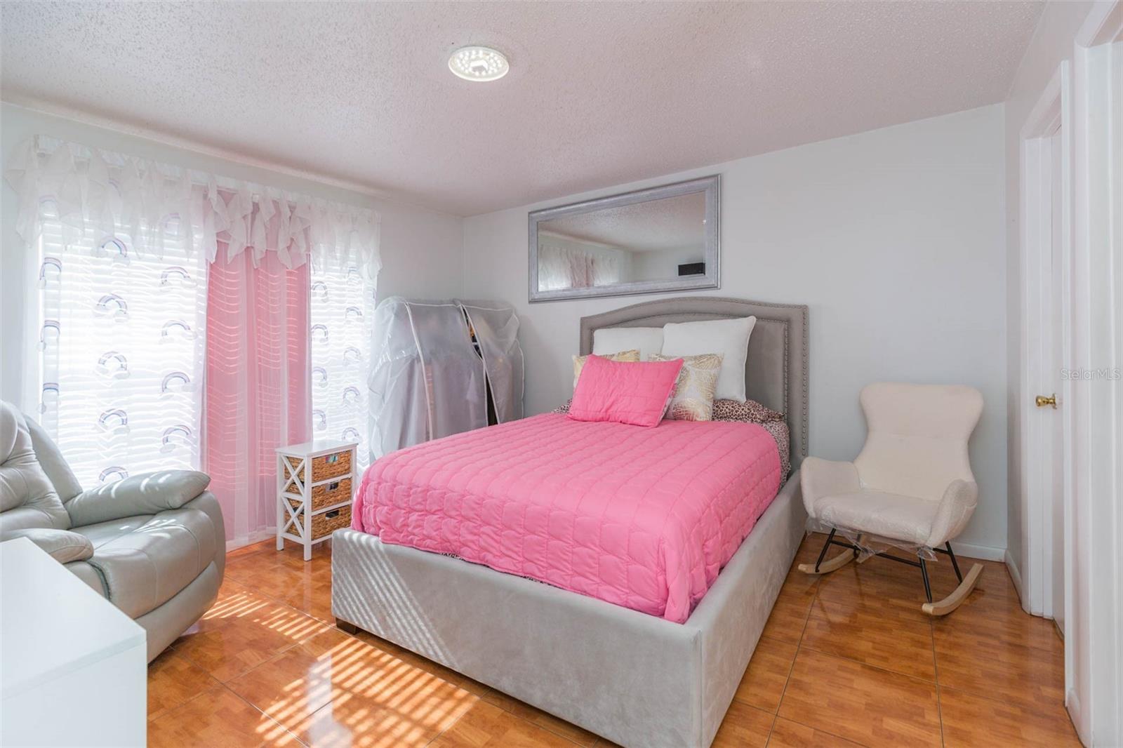 Image 16 of 35 For 2212 Columbus Drive