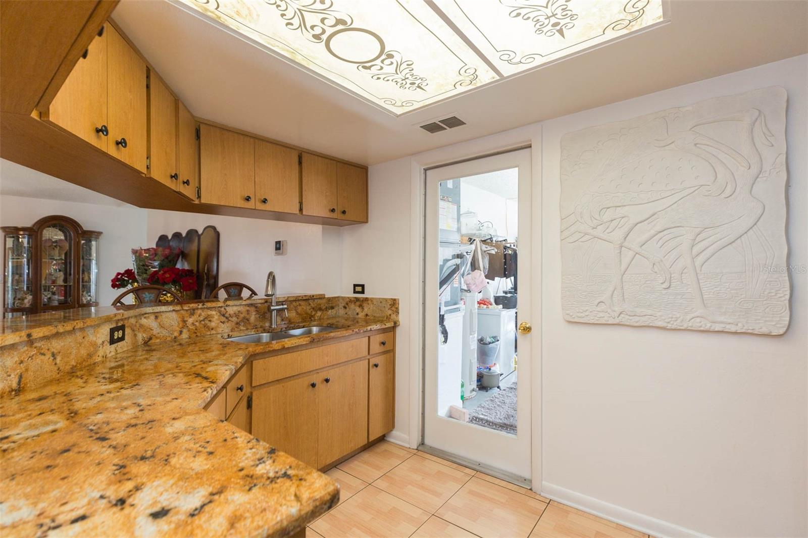 Image 21 of 35 For 2212 Columbus Drive