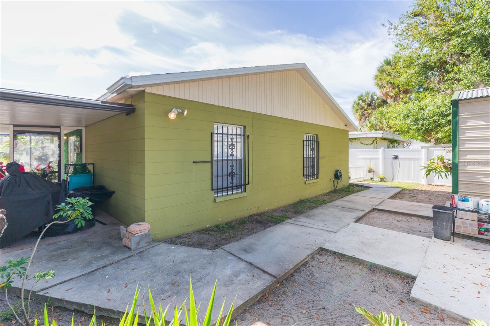 Image 27 of 35 For 2212 Columbus Drive