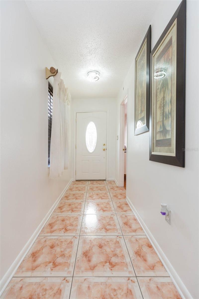 Image 6 of 35 For 2212 Columbus Drive