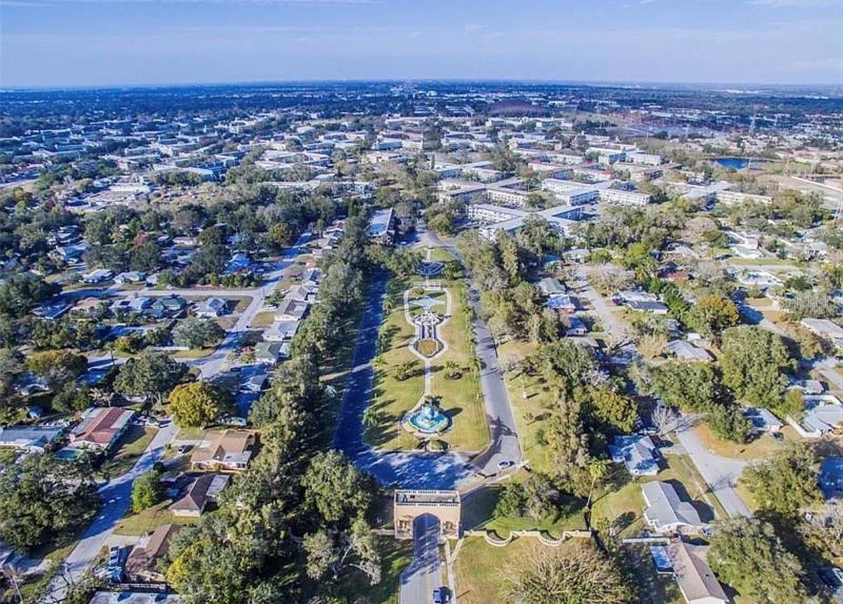 Image 35 of 41 For 2404 Florentine Way 32