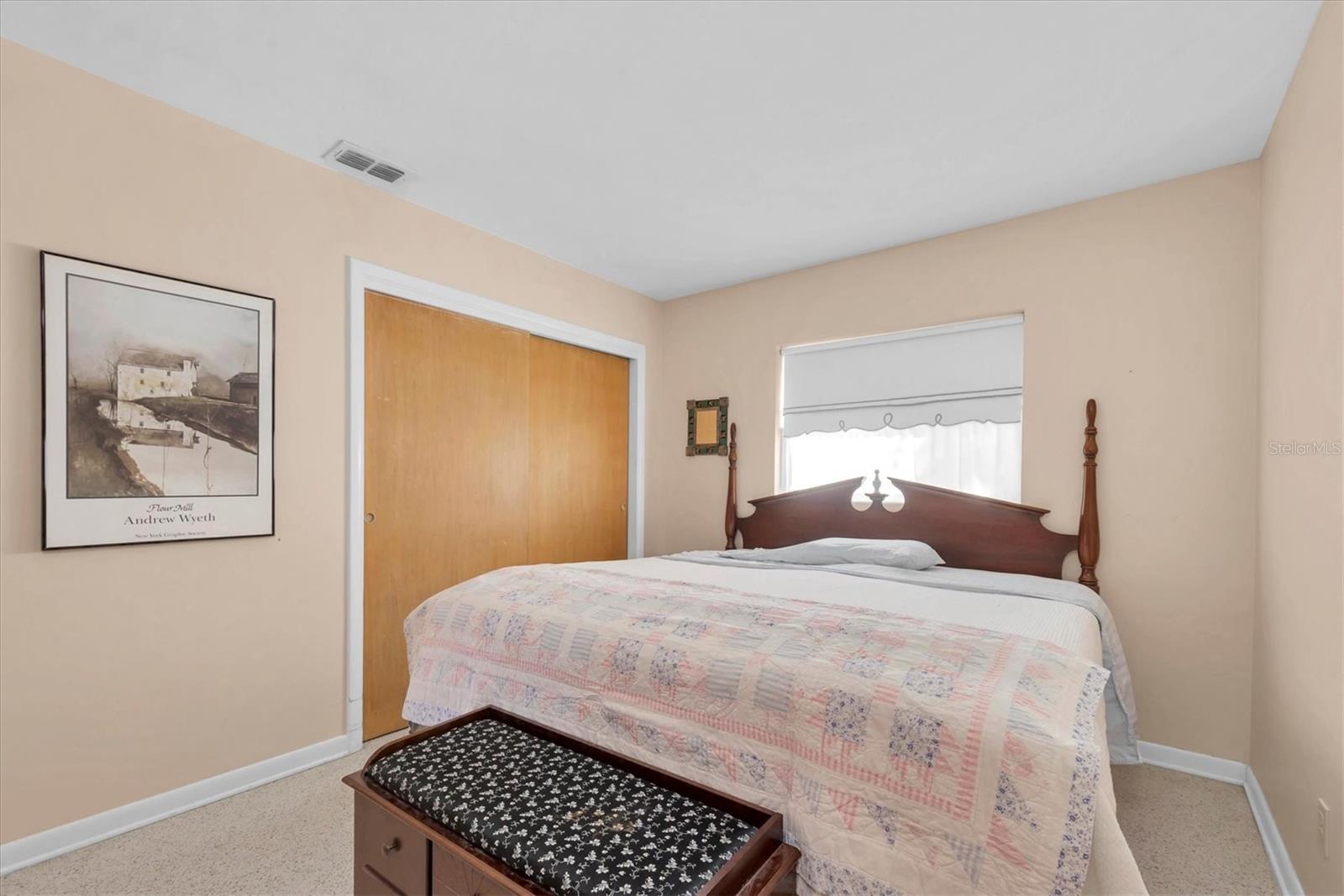 Image 16 of 29 For 1824 Chateau Drive W