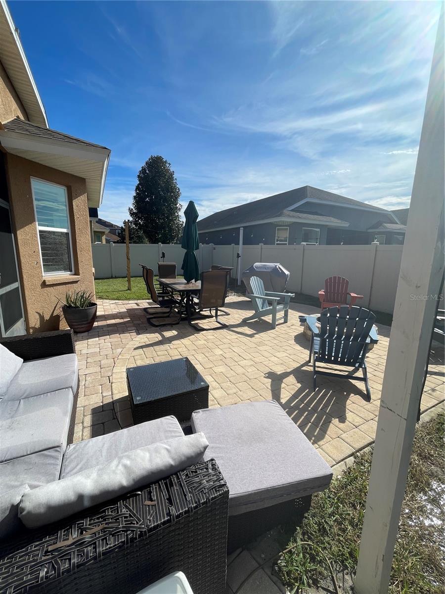 Image 32 of 37 For 12012 Whistling Wind Drive