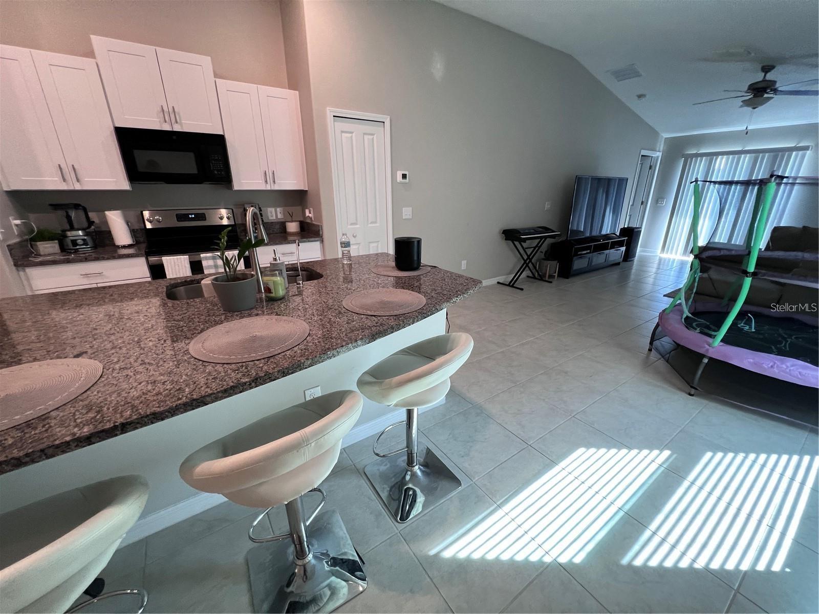 Image 10 of 31 For 31289 Barrel Wave Way