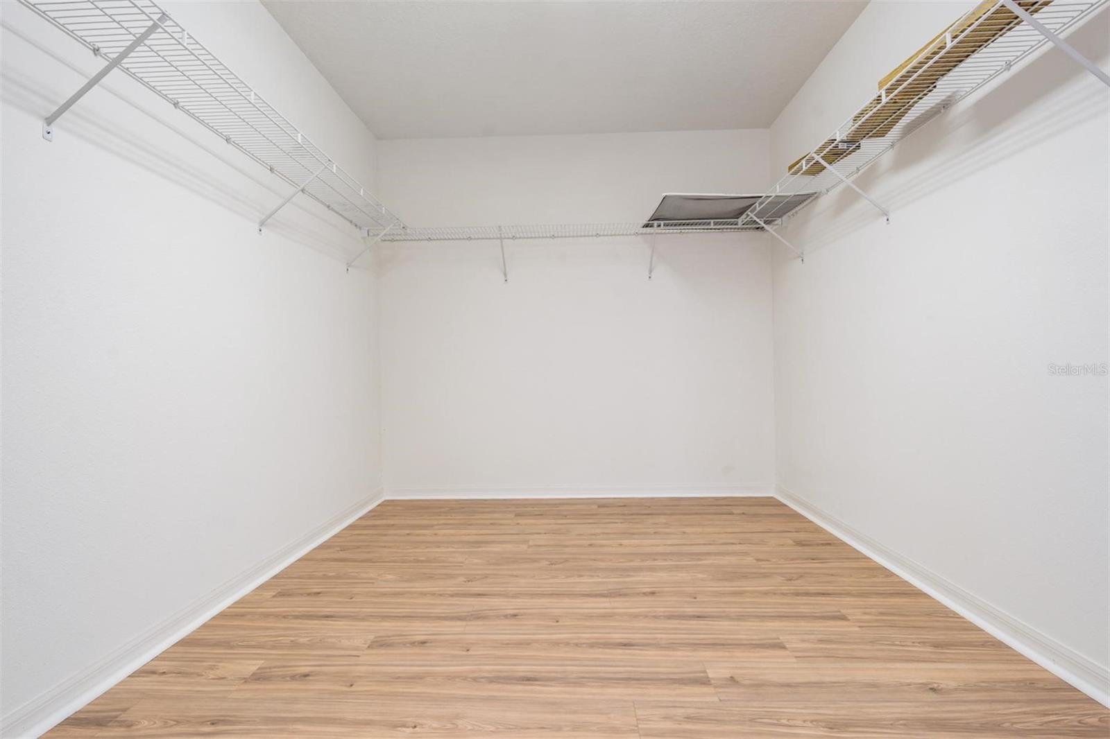 Image 18 of 35 For 6327 Cherry Blossom Trail