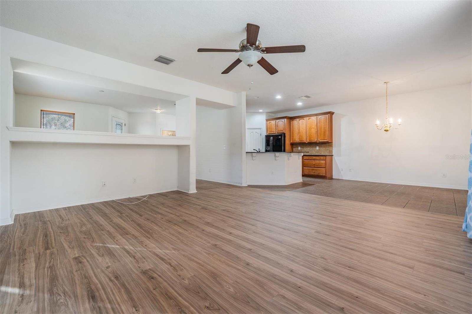 Image 7 of 35 For 6327 Cherry Blossom Trail