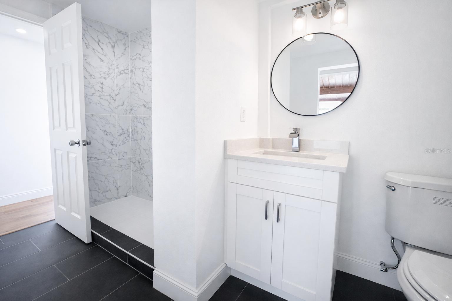 Image 9 of 12 For 6580 10th Avenue Terrace S