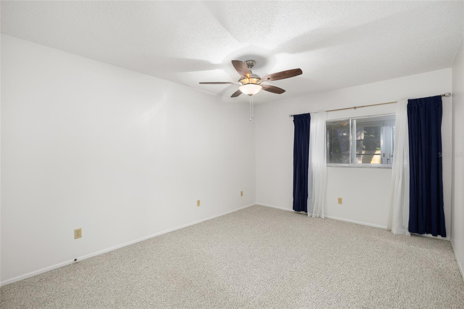 Image 12 of 27 For 1701 Pinehurst Road 24e