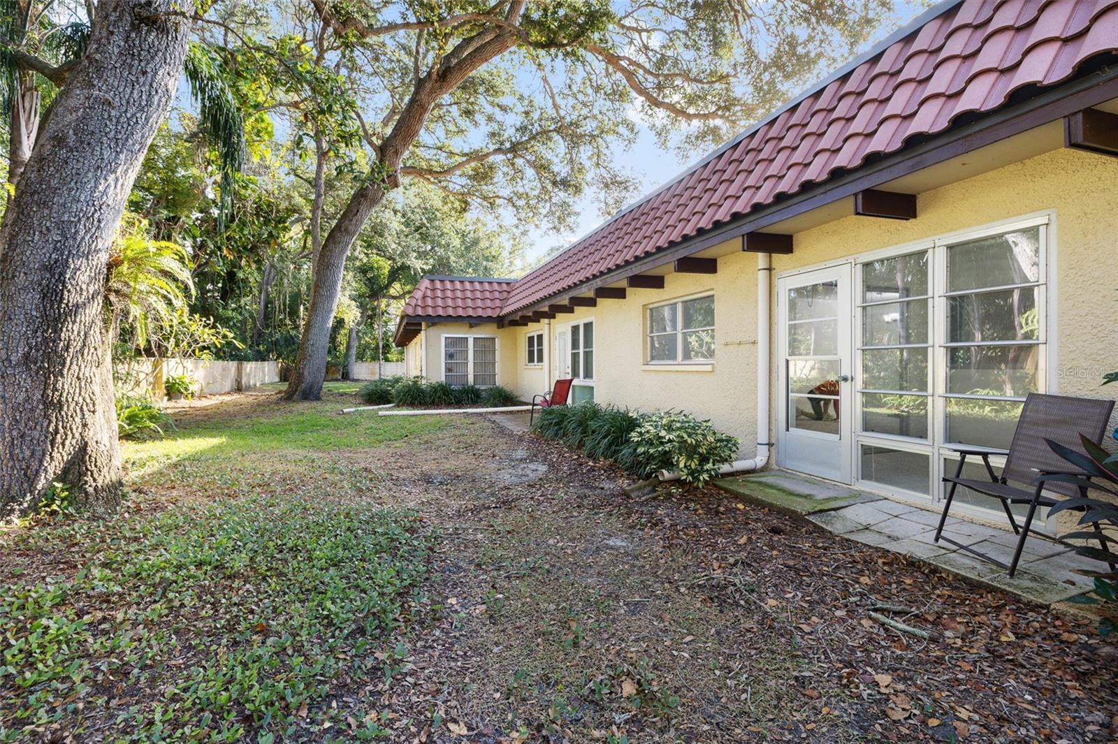 Image 22 of 27 For 1701 Pinehurst Road 24e