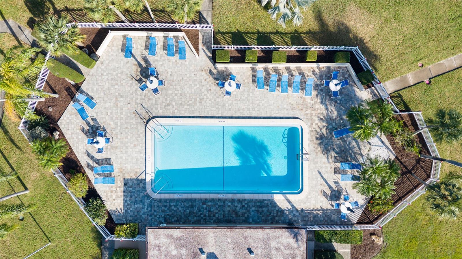 Image 25 of 27 For 1701 Pinehurst Road 24e