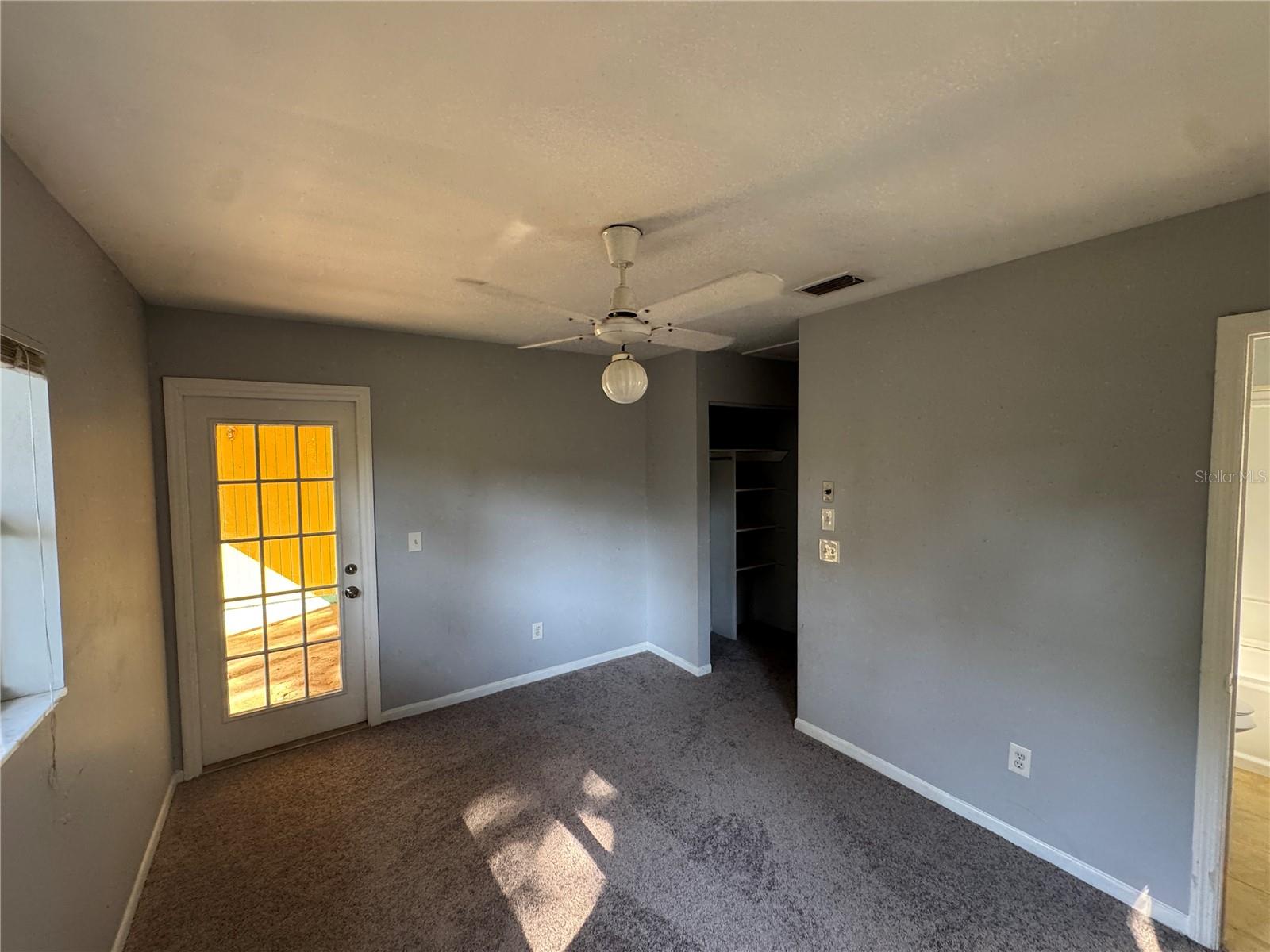 Image 11 of 14 For 301 Hickory Lane