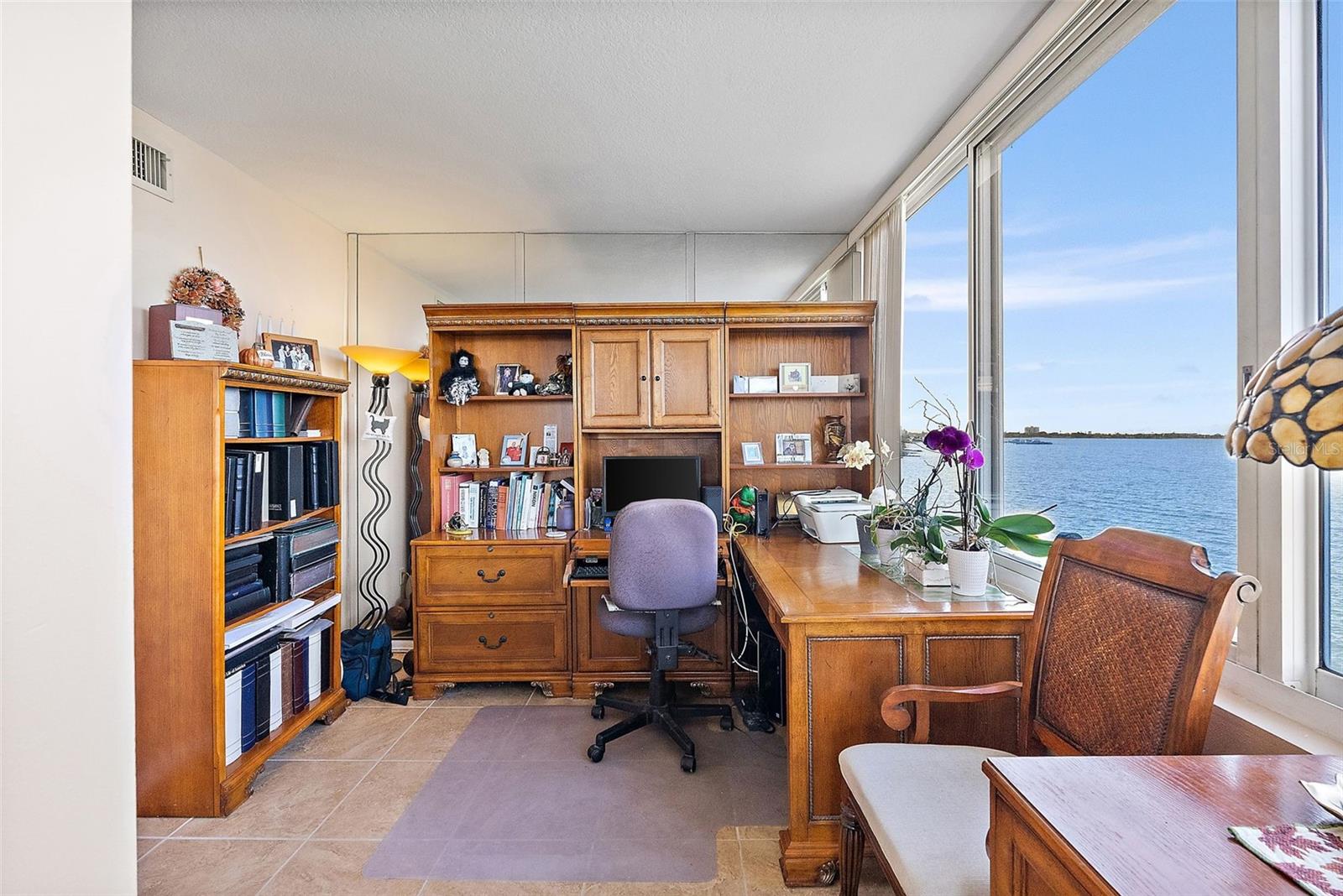 Image 17 of 36 For 5279 Isla Key Boulevard S 417