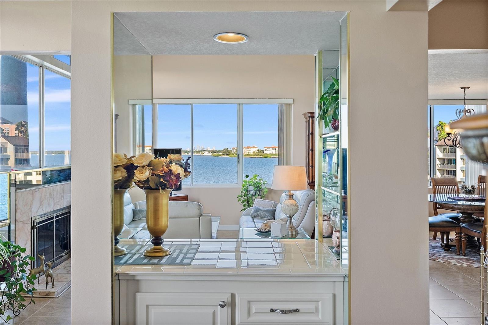 Image 26 of 36 For 5279 Isla Key Boulevard S 417