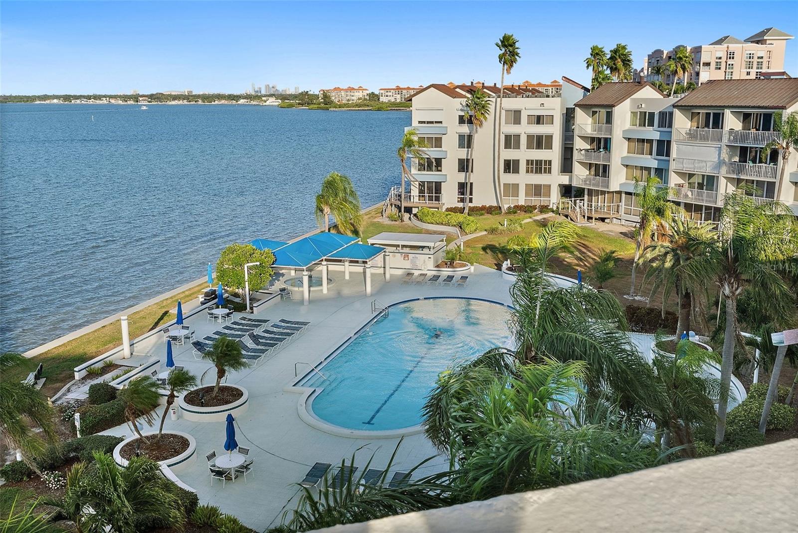 Image 28 of 36 For 5279 Isla Key Boulevard S 417