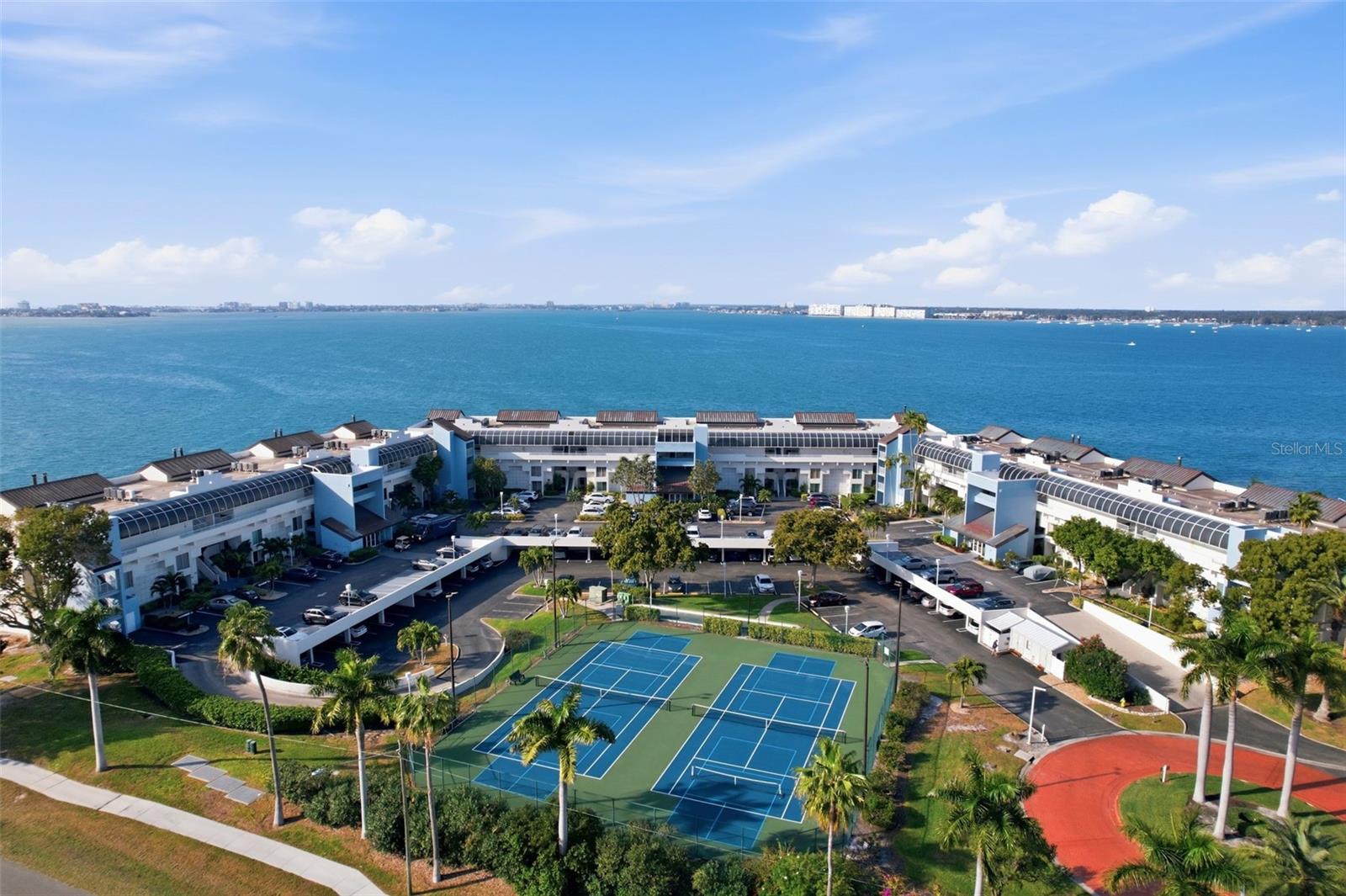 Image 3 of 36 For 5279 Isla Key Boulevard S 417