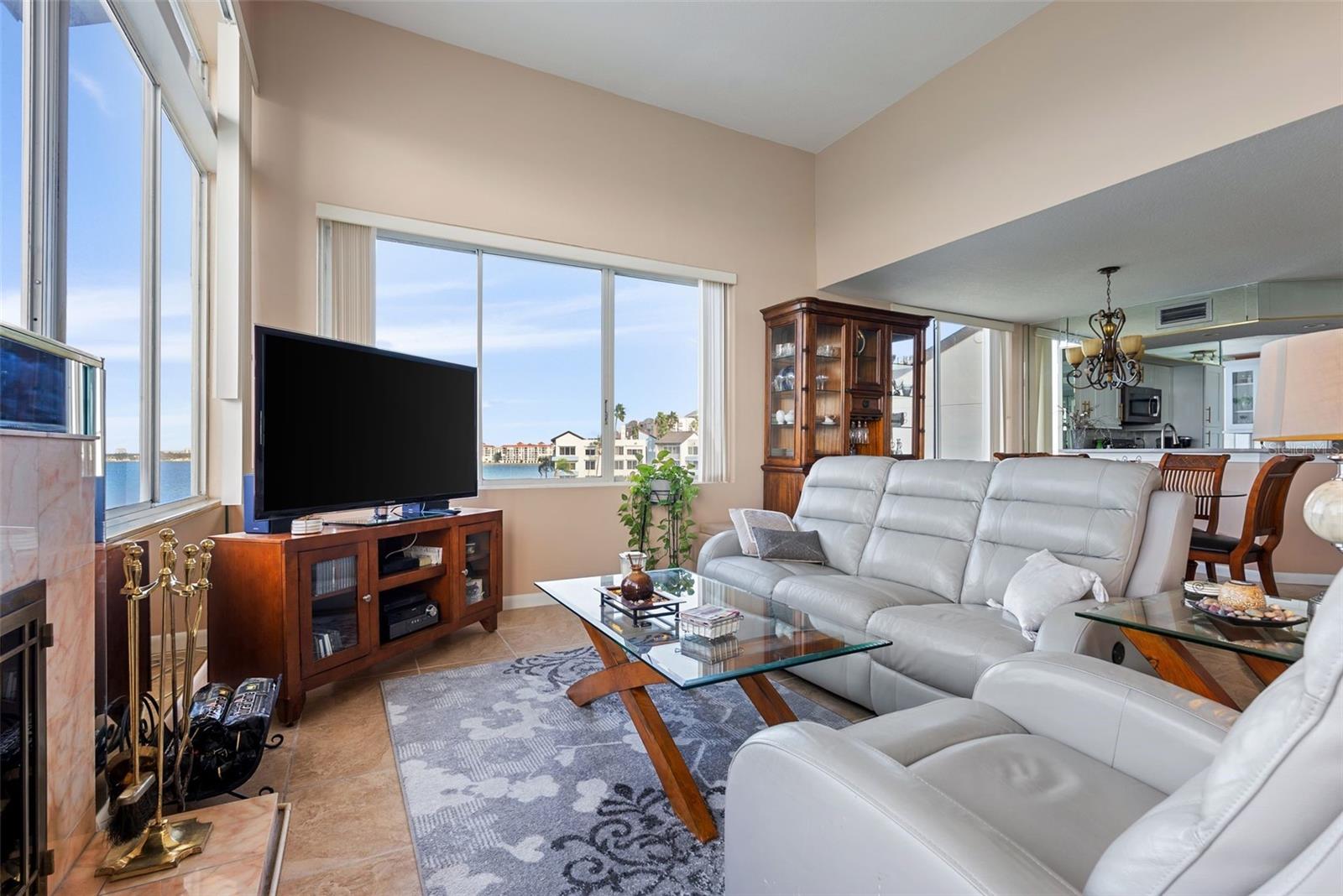 Image 8 of 36 For 5279 Isla Key Boulevard S 417