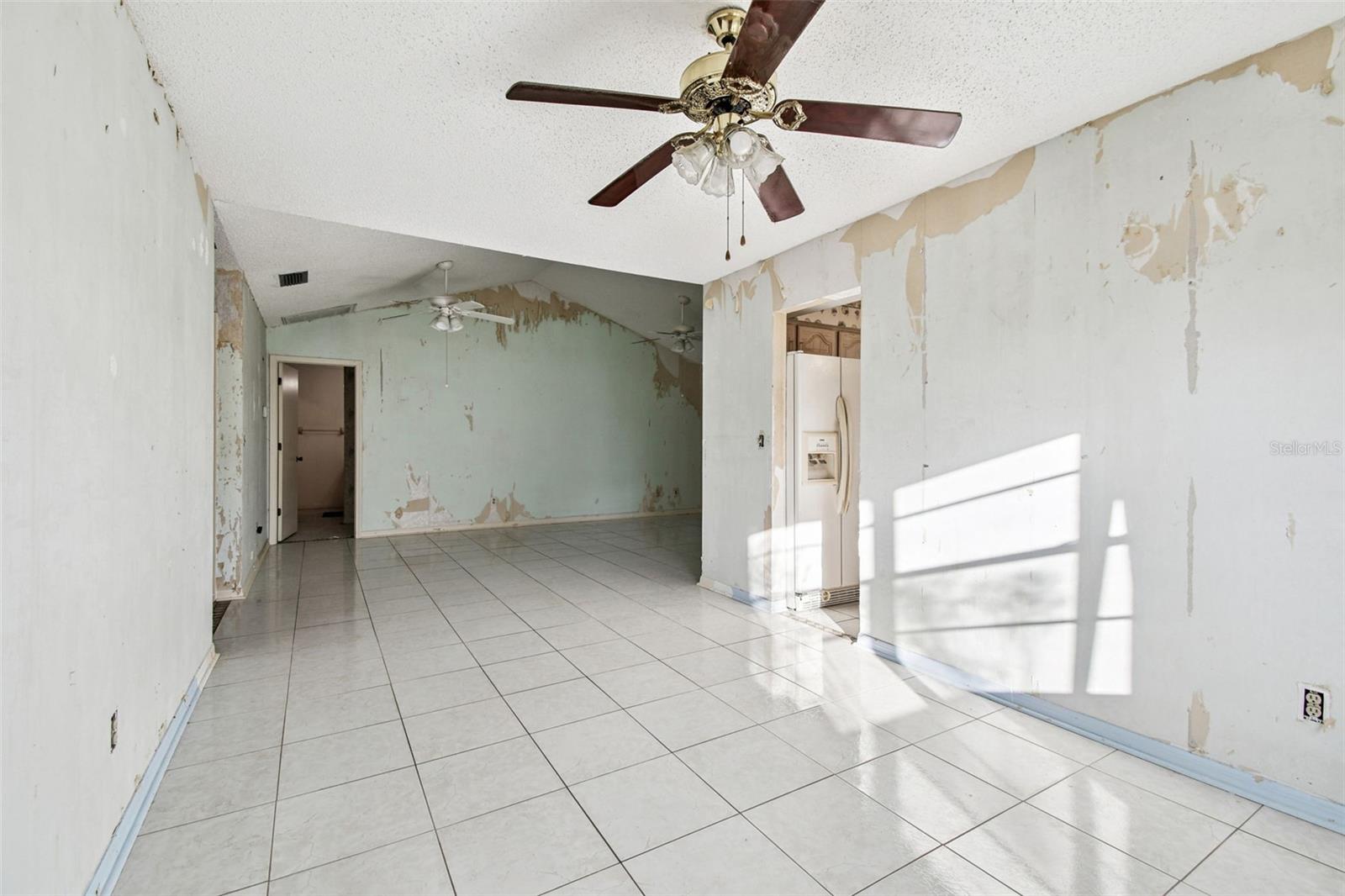 Image 12 of 27 For 1915 Del Webb Boulevard