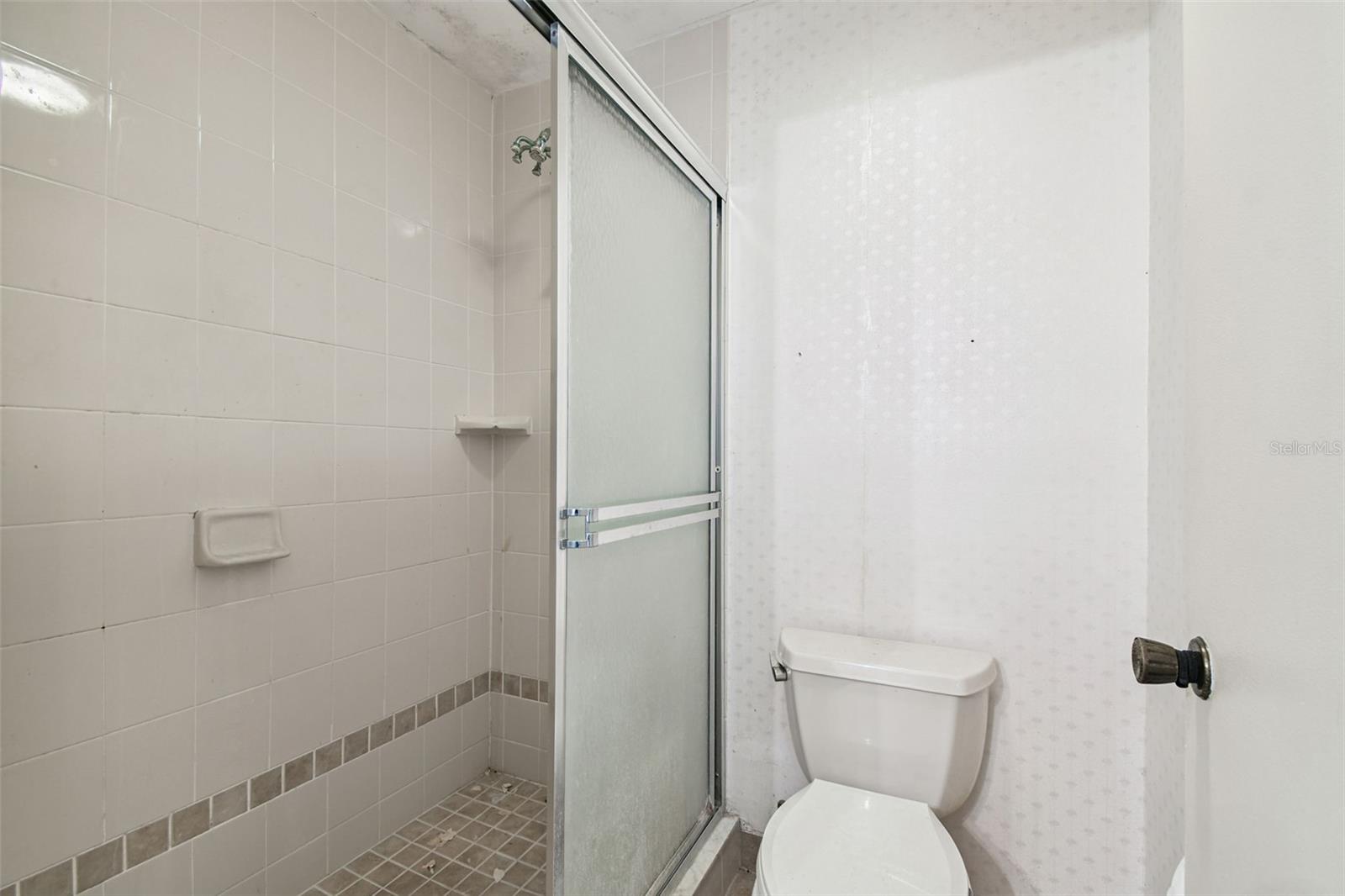 Image 17 of 27 For 1915 Del Webb Boulevard