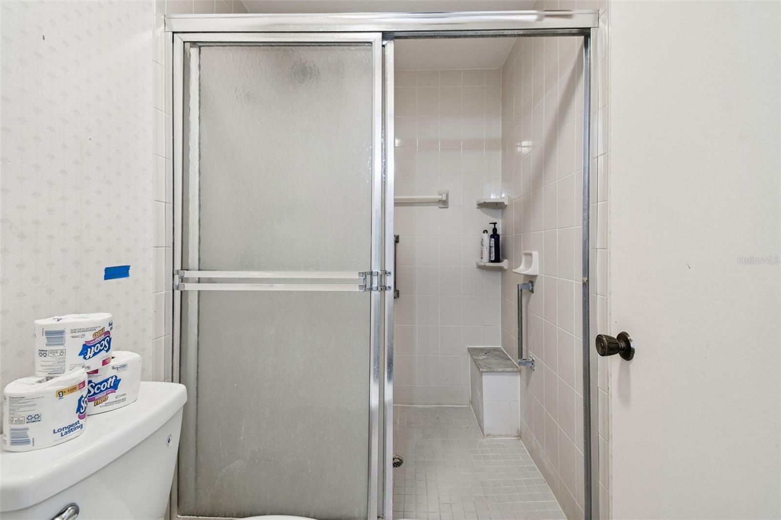 Image 22 of 27 For 1915 Del Webb Boulevard