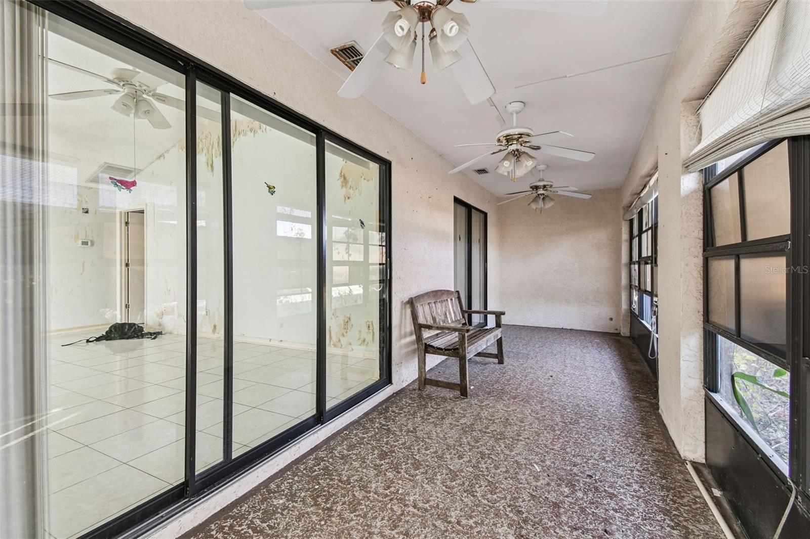 Image 24 of 27 For 1915 Del Webb Boulevard