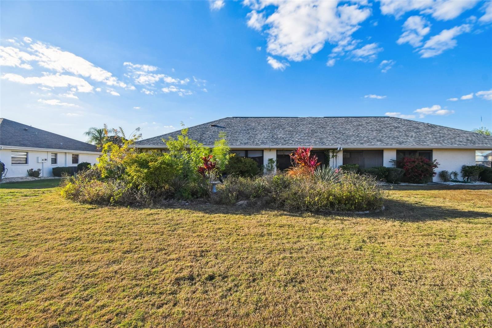 Image 4 of 27 For 1915 Del Webb Boulevard