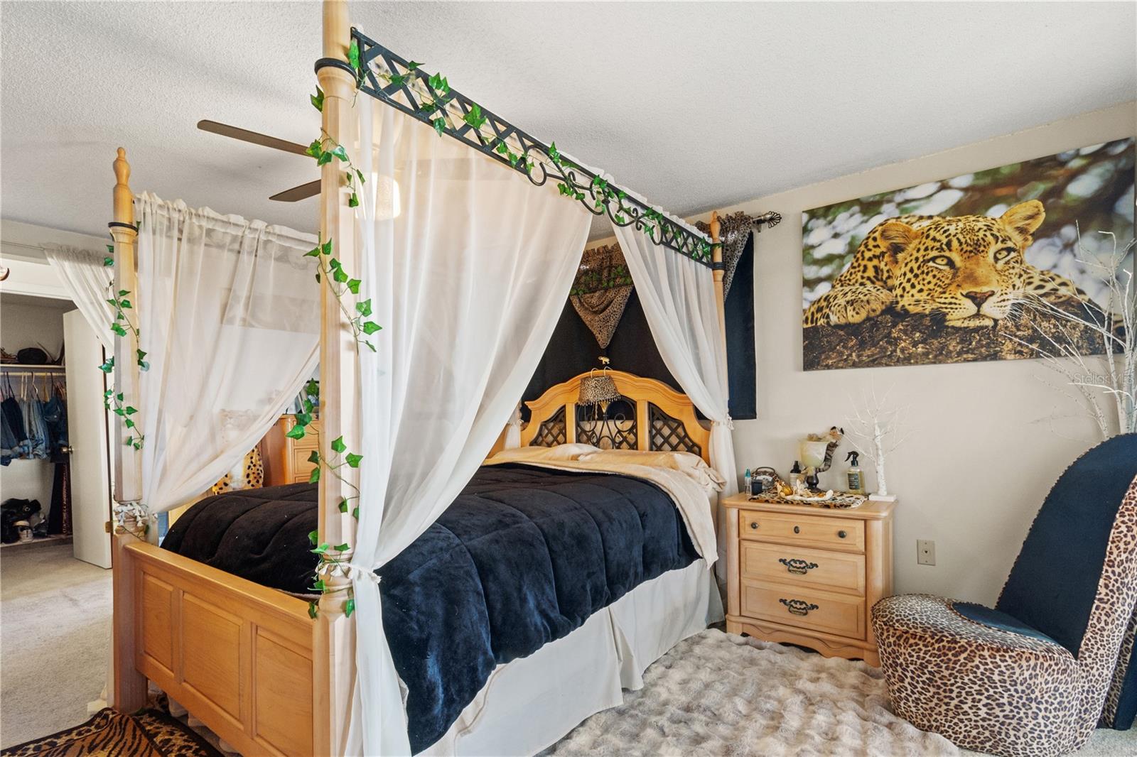 Image 17 of 41 For 4042 Jib Sail Court